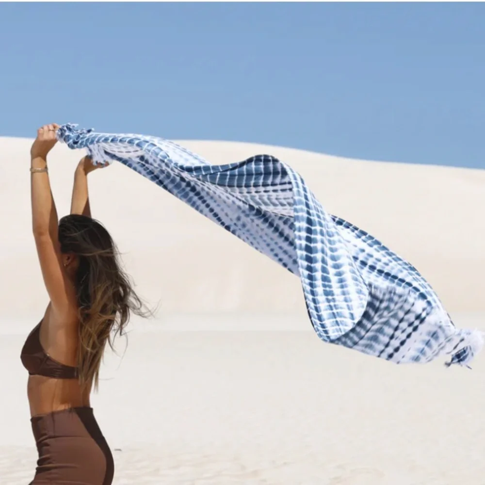 Layday Hand Dyed 100% Cotton Journey Towel, NWT